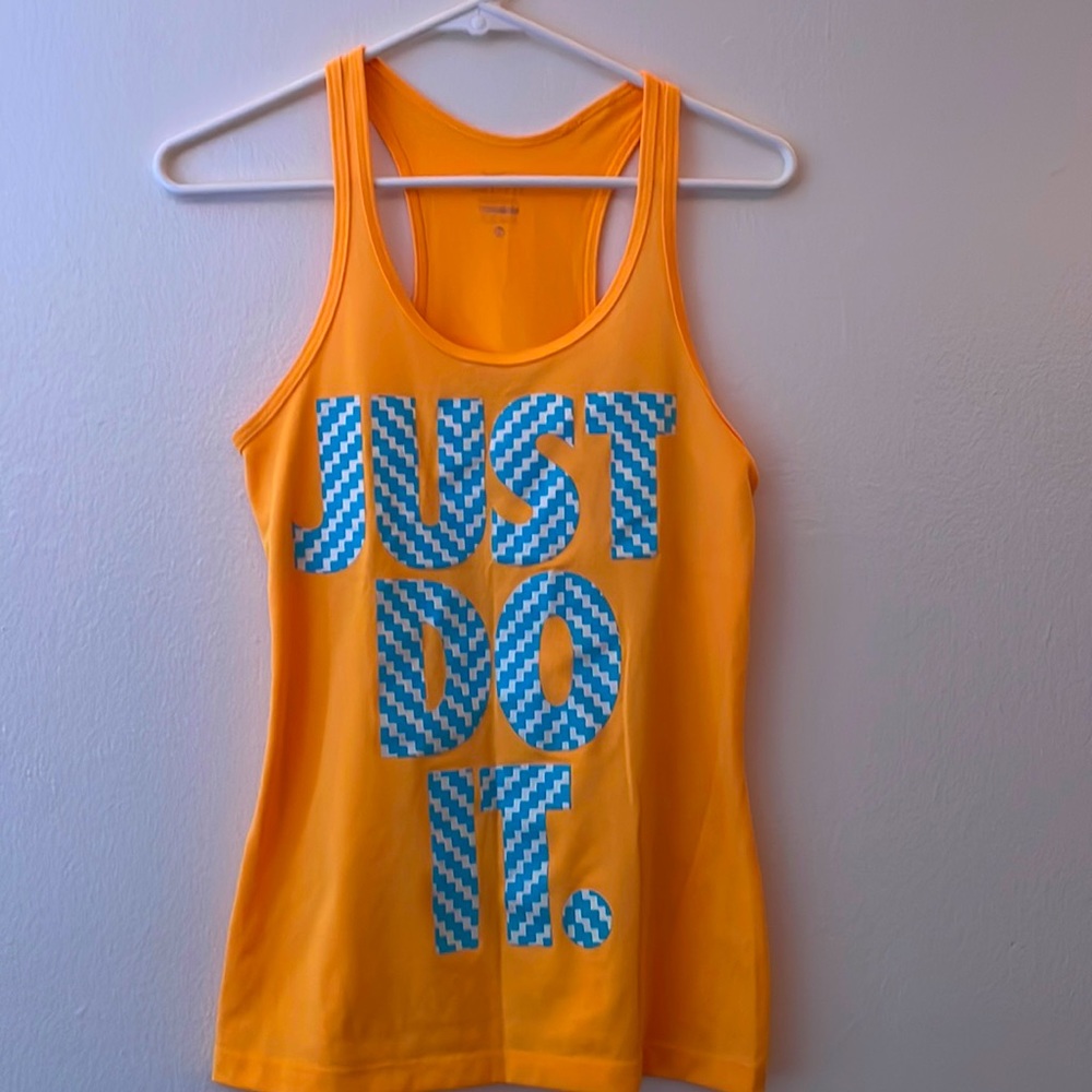 Nike racer back tank, XS